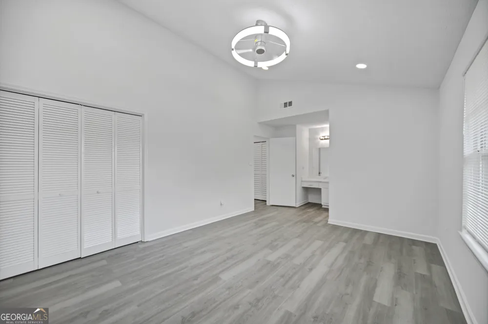 330 Quail RUN Roswell, GA 30076