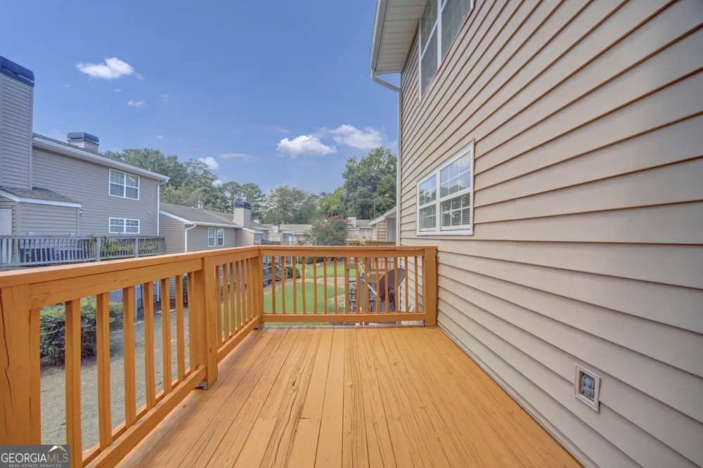 330 Quail RUN Roswell, GA 30076