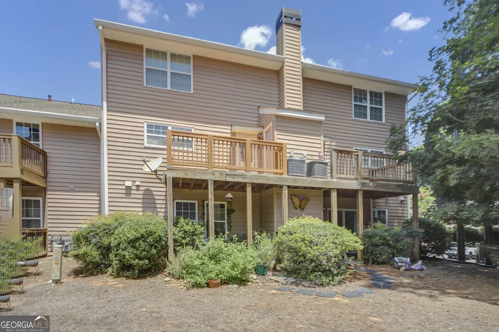 330 Quail RUN Roswell, GA 30076