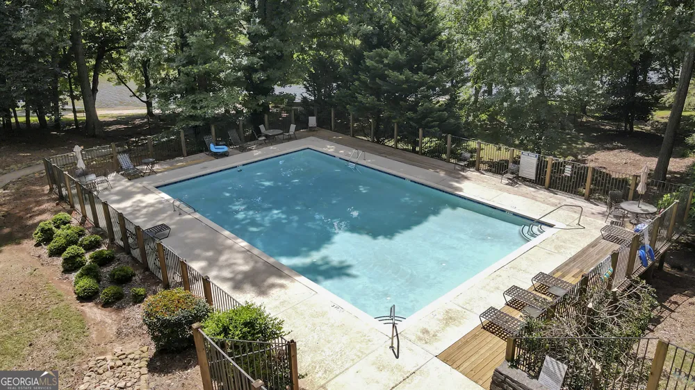 330 Quail RUN Roswell, GA 30076