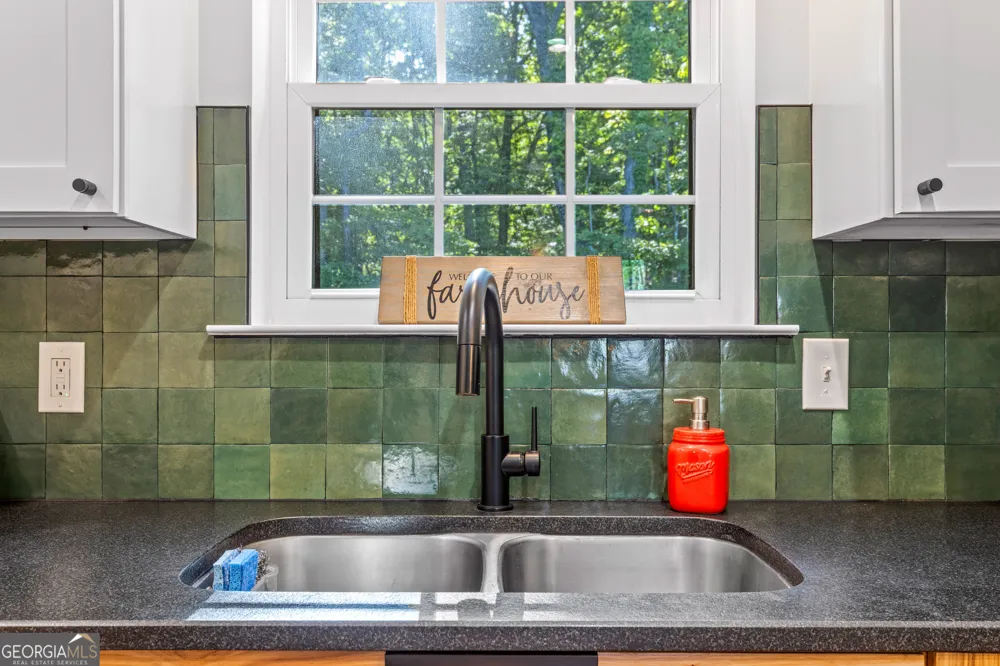 356 Mulberry CIR Jasper, GA 30143