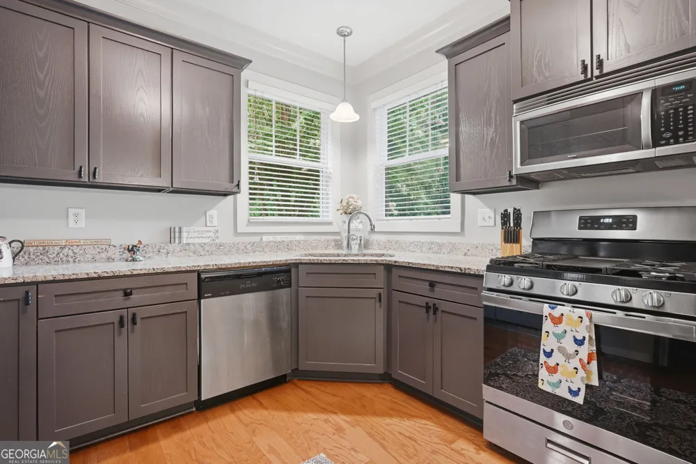 228 Mission Oak DR Grayson, GA 30017