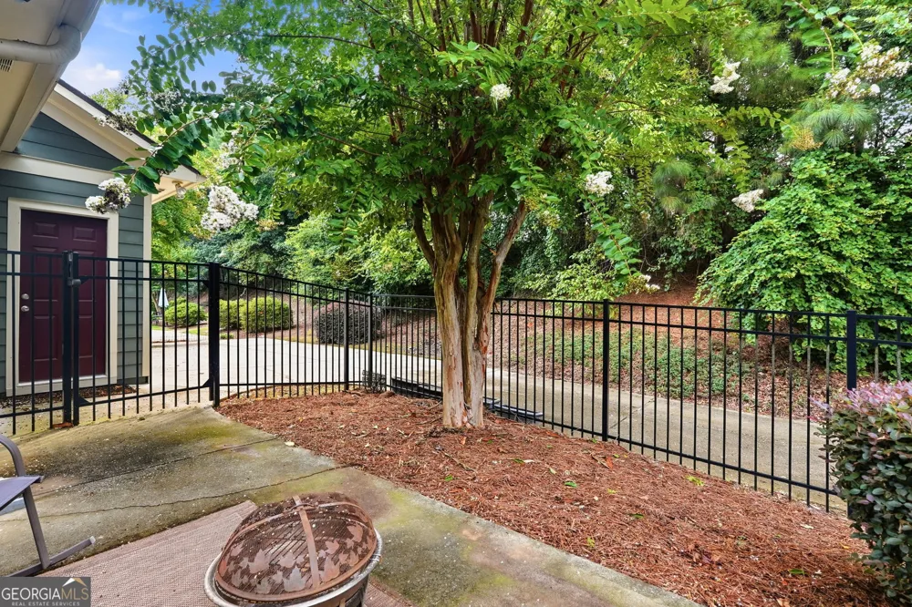 228 Mission Oak DR Grayson, GA 30017