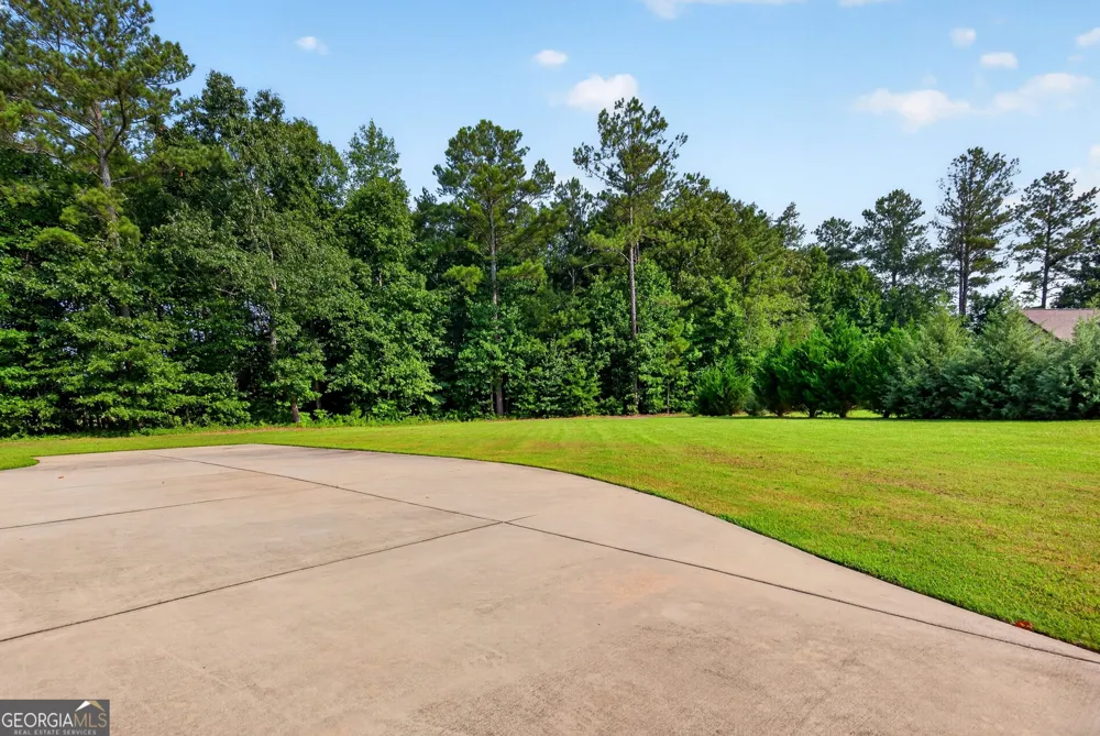 225 Cole Forest BLVD Barnesville, GA 30204