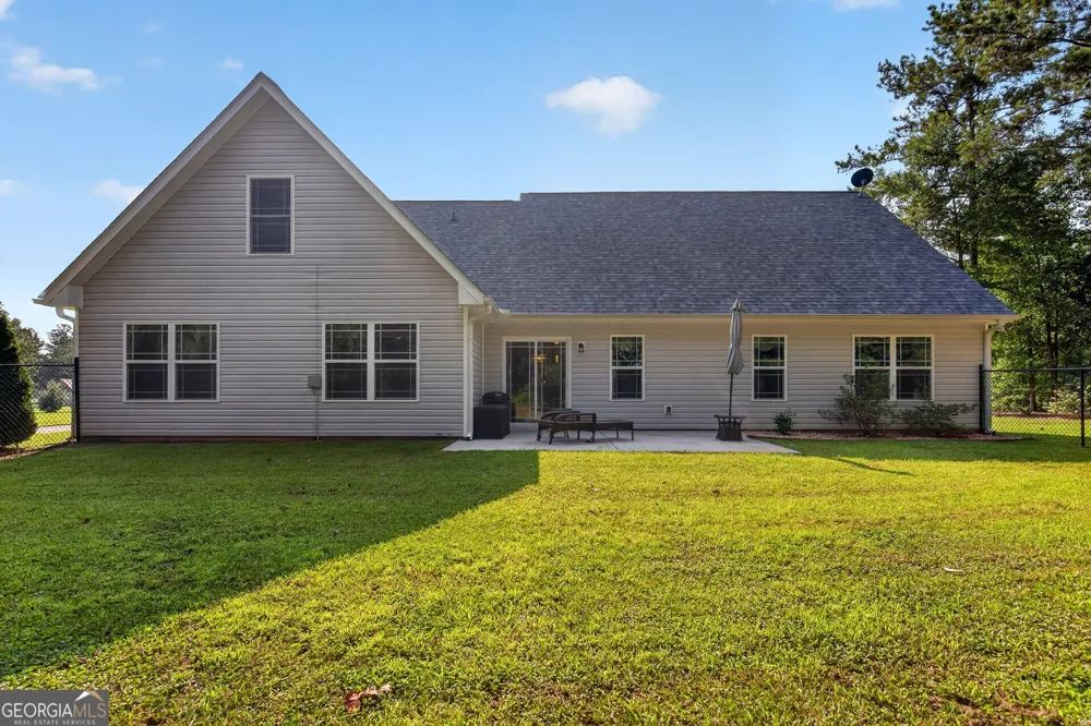 225 Cole Forest BLVD Barnesville, GA 30204