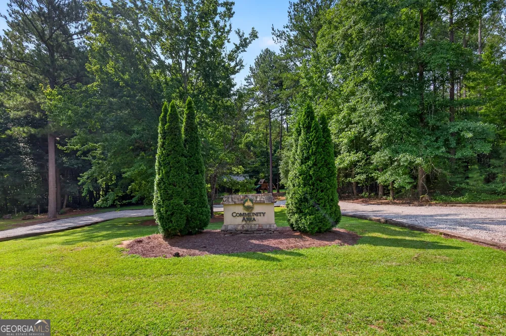 225 Cole Forest BLVD Barnesville, GA 30204