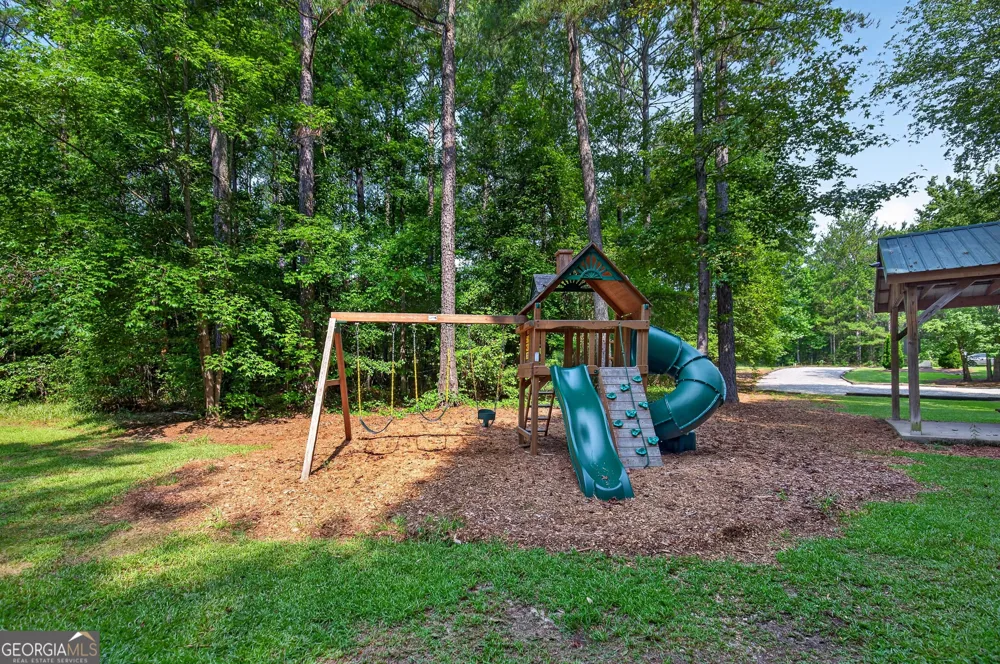 225 Cole Forest BLVD Barnesville, GA 30204