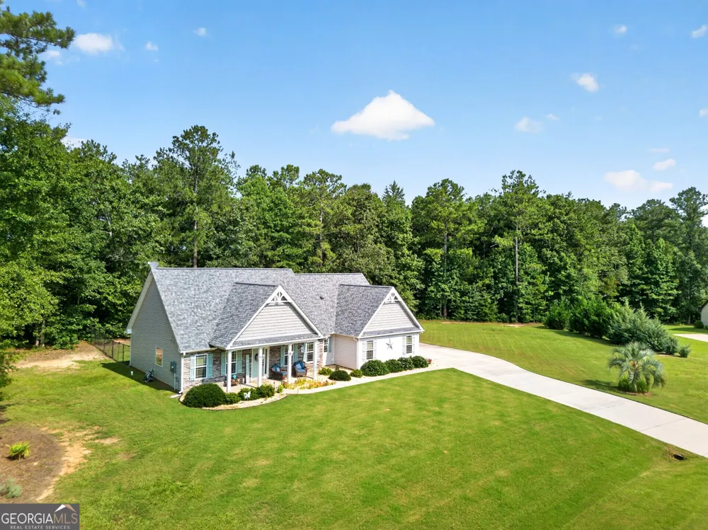 225 Cole Forest BLVD Barnesville, GA 30204