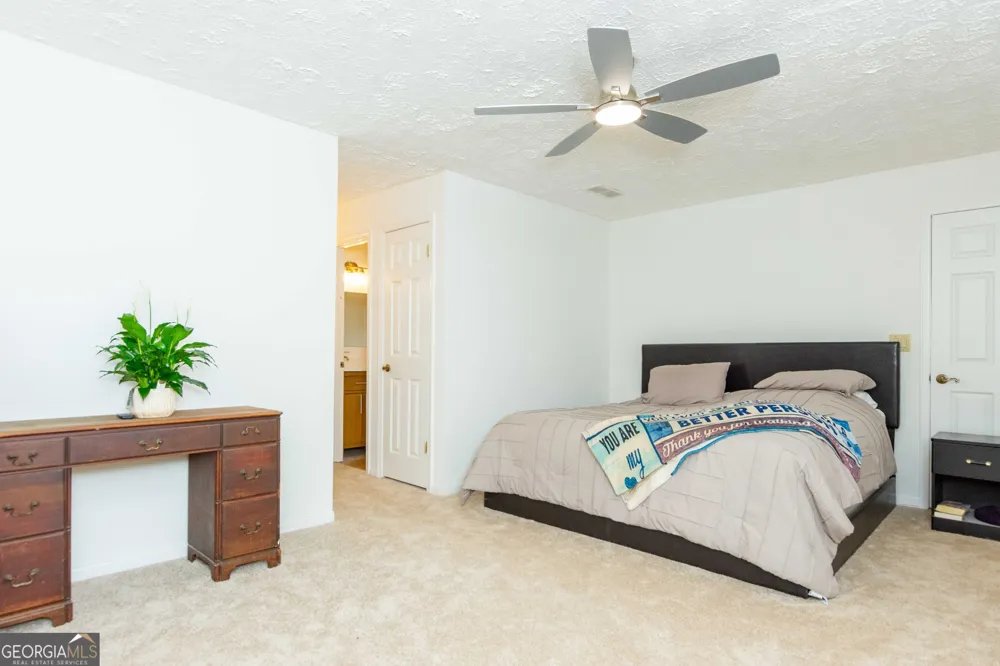 5003 Abbey LN SW Lilburn, GA 30047