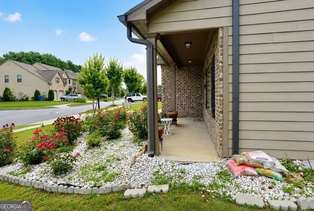 2331 Foxy DR Bethlehem, GA 30620