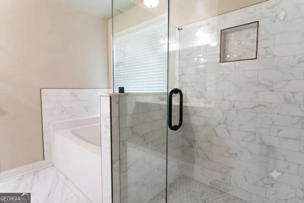 2331 Foxy DR Bethlehem, GA 30620