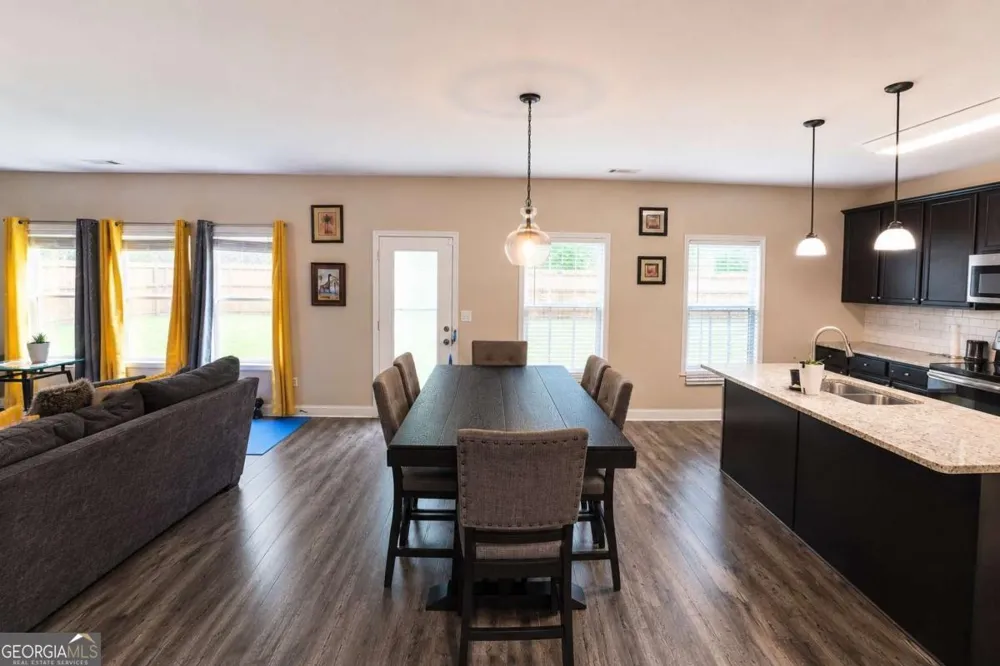 2331 Foxy DR Bethlehem, GA 30620