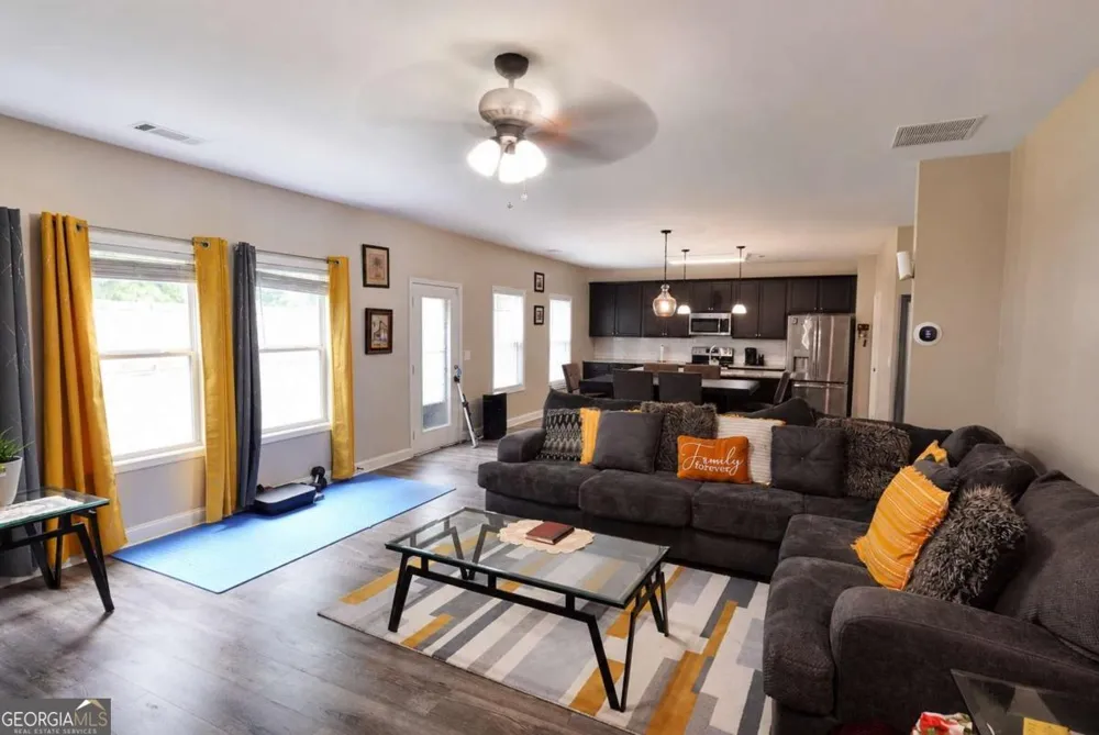 2331 Foxy DR Bethlehem, GA 30620
