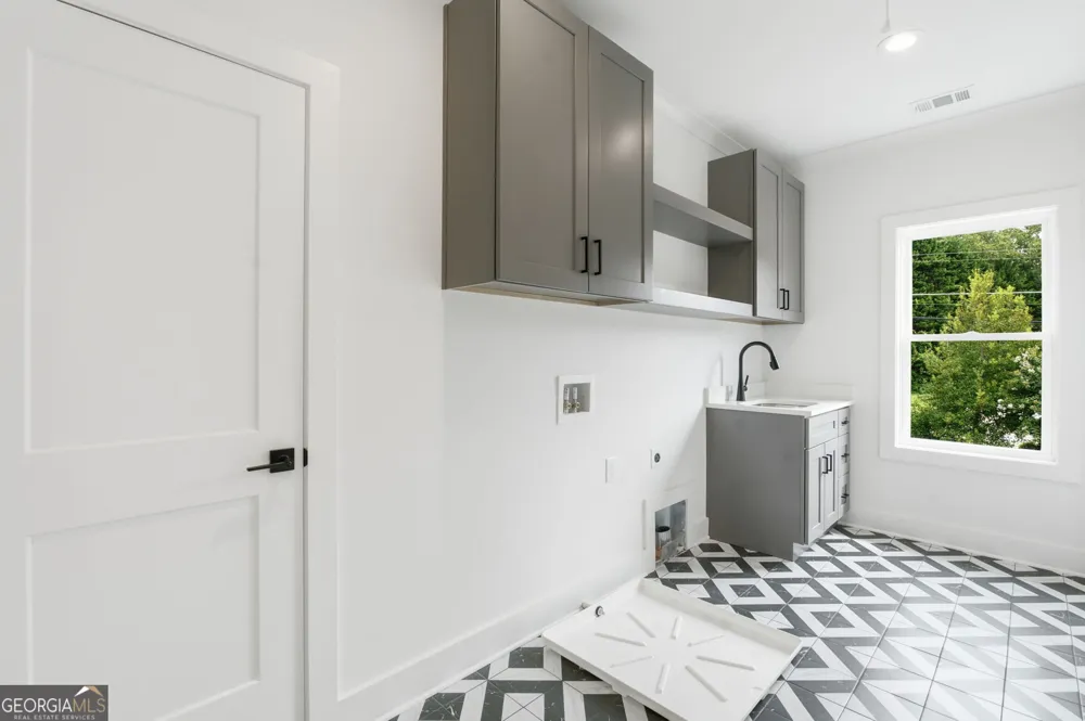 12505 Rumson CT Alpharetta, GA 30004