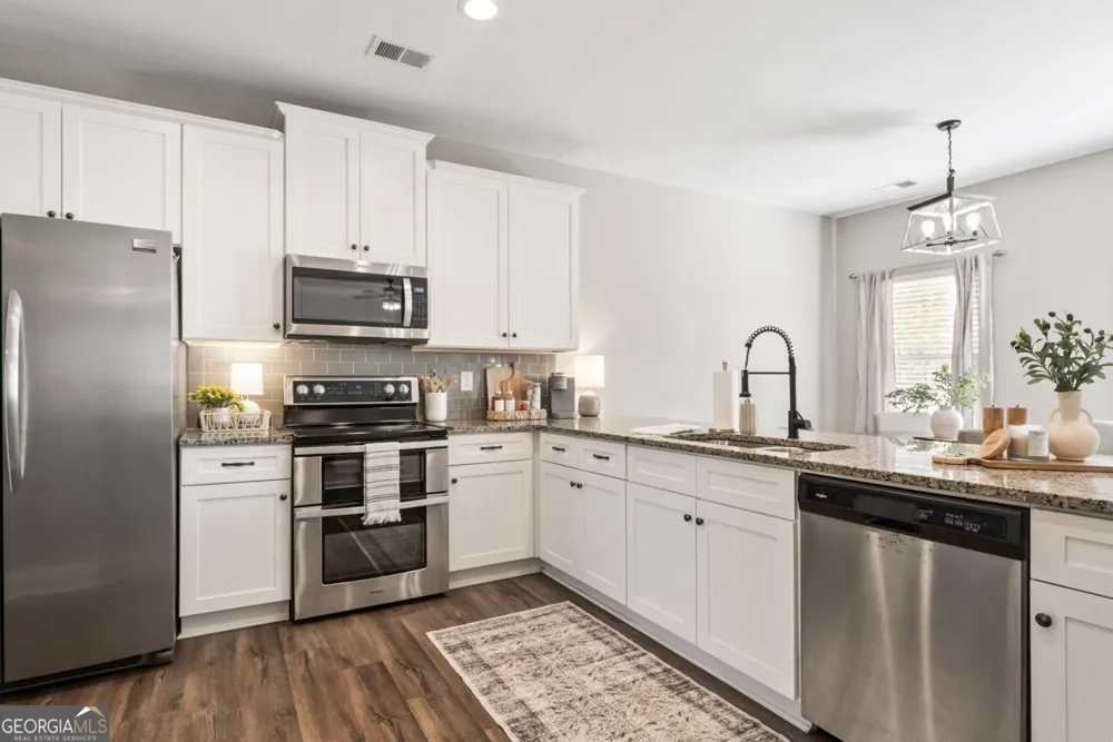 204 Clear Springs CT Jackson, GA 30233
