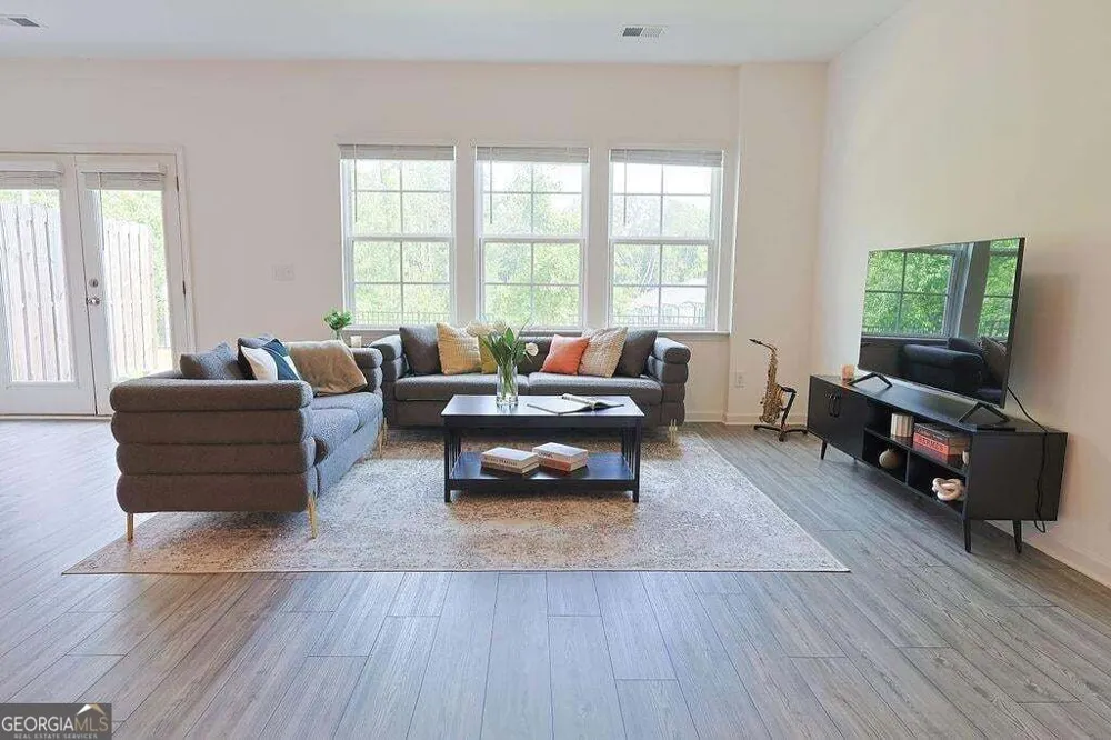 532 Sausalito WALK Suwanee, GA 30024