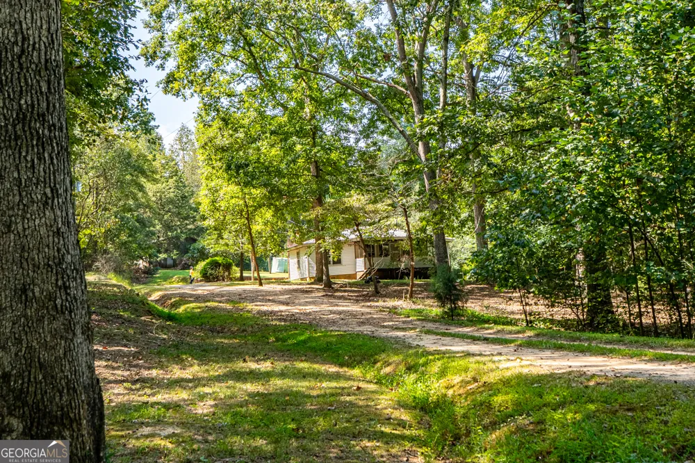 2428 Rogers Church RD Commerce, GA 30530
