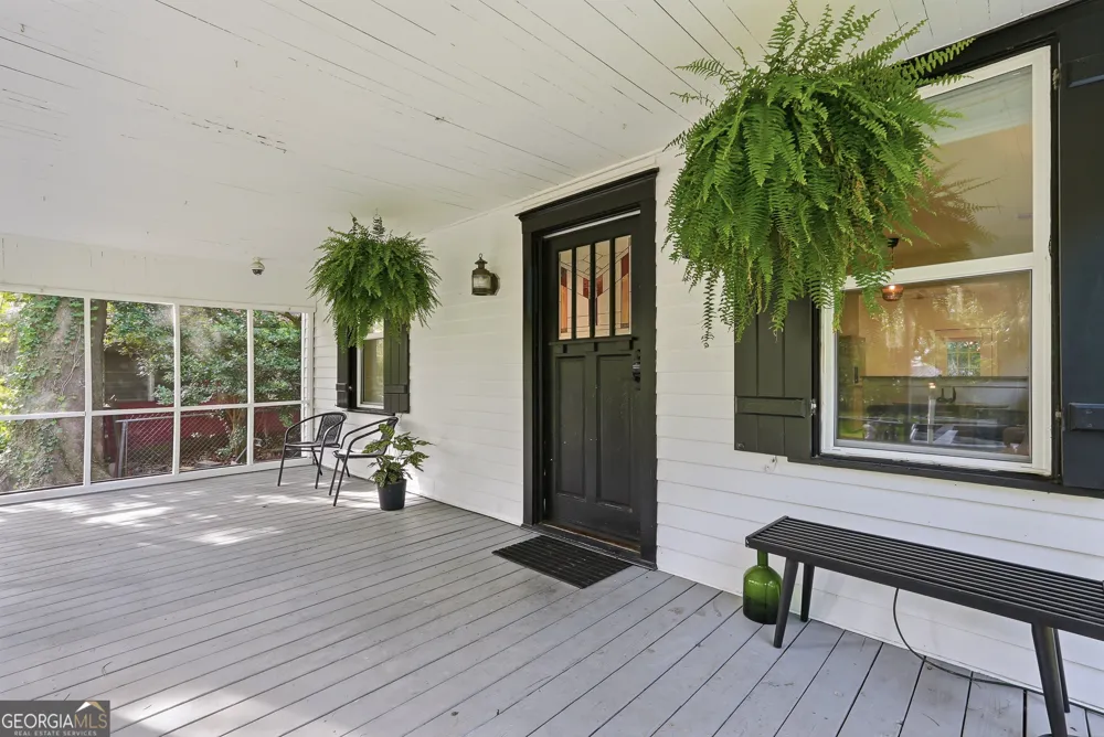 1217 E 67th ST Savannah, GA 31404