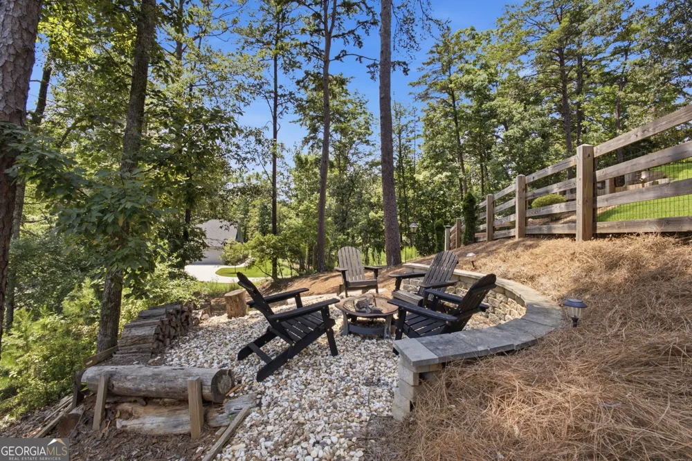 567 Crown Mountain WAY Dahlonega, GA 30533