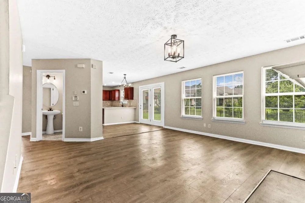 2835 Storybook CT Grayson, GA 30017
