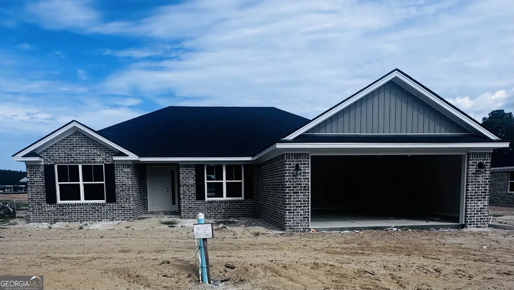 106 Esther AVE Reidsville, GA 30453