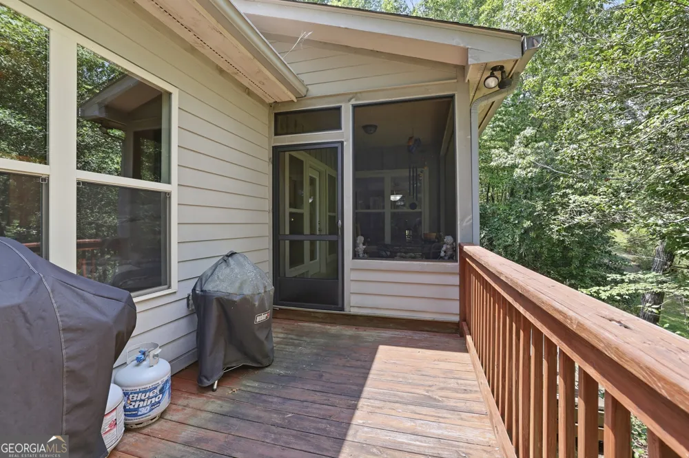411 Hickory Nut Mountain Tallulah Falls, GA 30573
