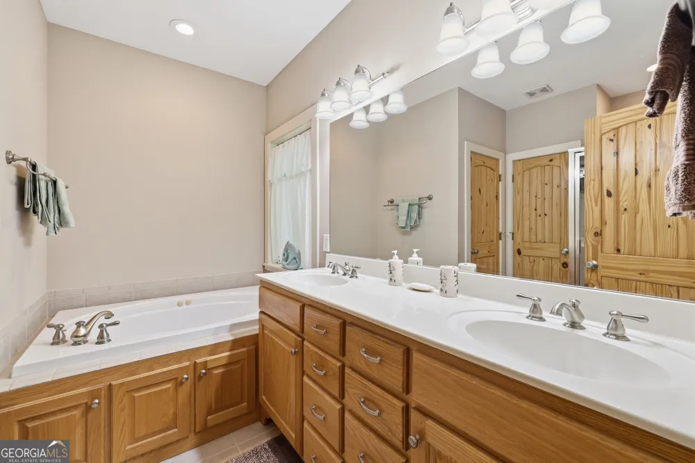 411 Hickory Nut Mountain Tallulah Falls, GA 30573