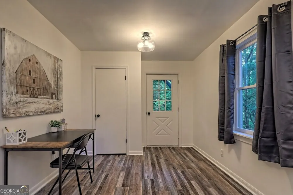 63 Mint LN Clayton, GA 30525