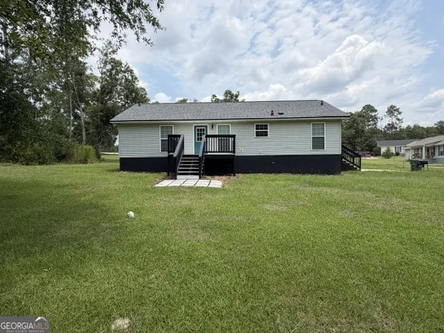 365 Skyline BLVD Lyons, GA 30436