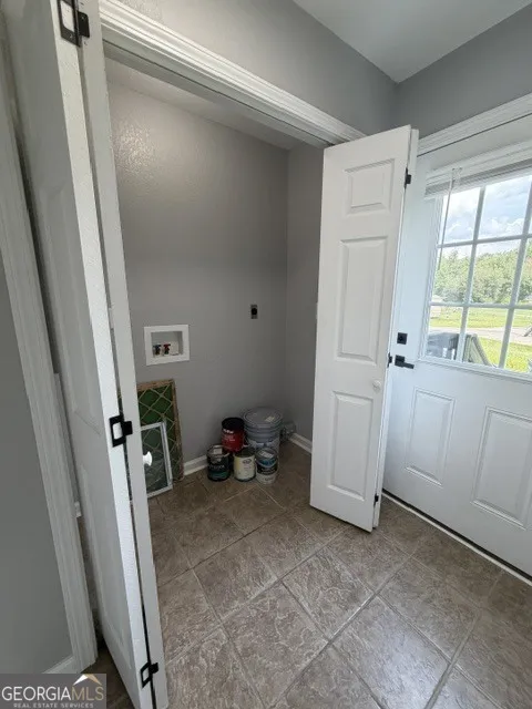 365 Skyline BLVD Lyons, GA 30436