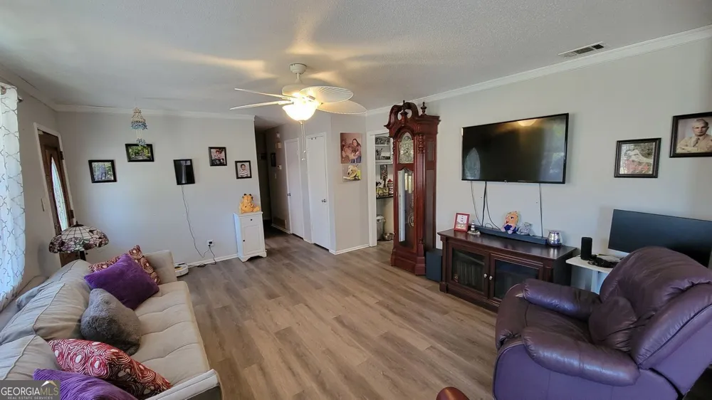 128 Wassaw RD Savannah, GA 31410