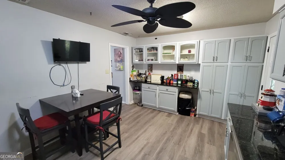 128 Wassaw RD Savannah, GA 31410