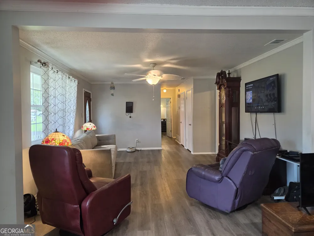 128 Wassaw RD Savannah, GA 31410