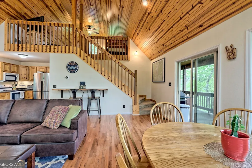 331 Camelot TRL Clayton, GA 30525