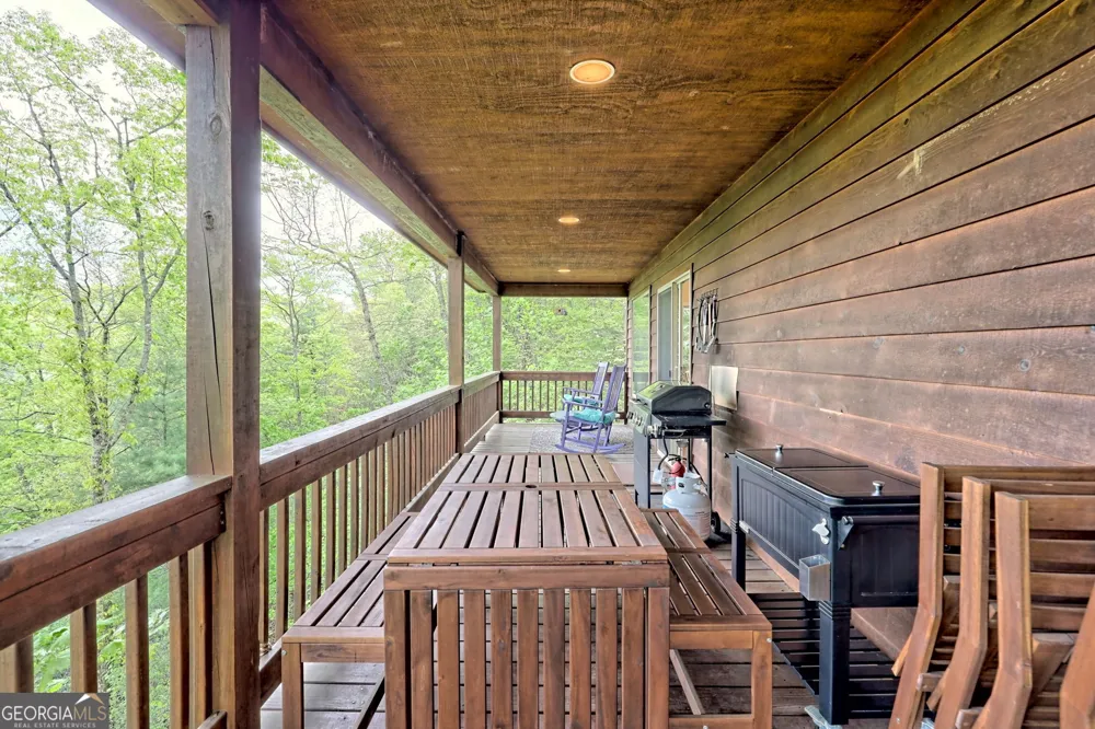 331 Camelot TRL Clayton, GA 30525