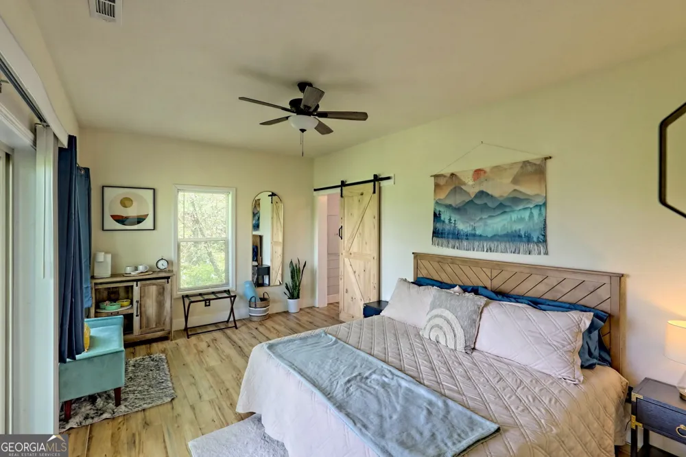 331 Camelot TRL Clayton, GA 30525