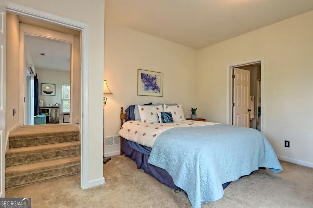 331 Camelot TRL Clayton, GA 30525