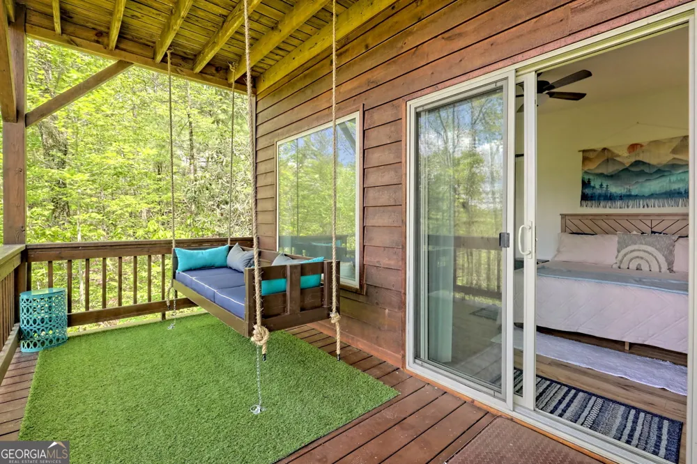 331 Camelot TRL Clayton, GA 30525