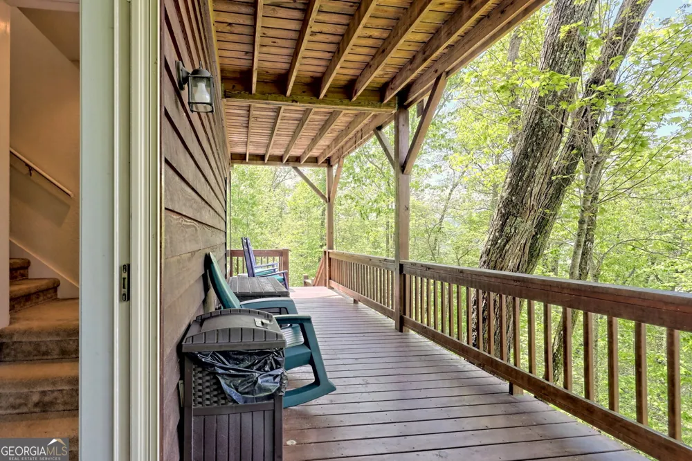 331 Camelot TRL Clayton, GA 30525