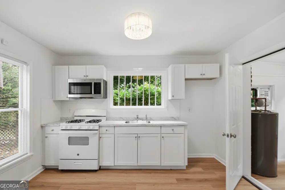 3274 Fern DR Tucker, GA 30084