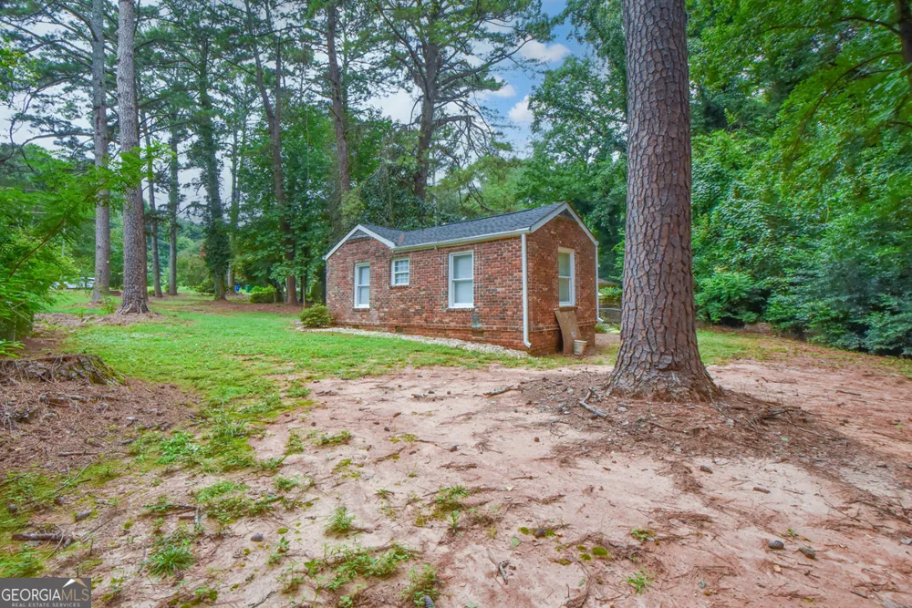 3274 Fern DR Tucker, GA 30084