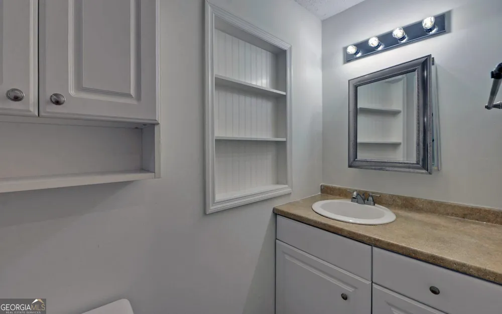 567 Cedar Pond RD Hartwell, GA 30643