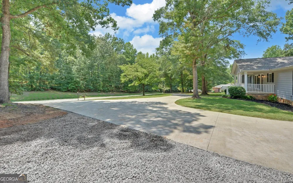 567 Cedar Pond RD Hartwell, GA 30643