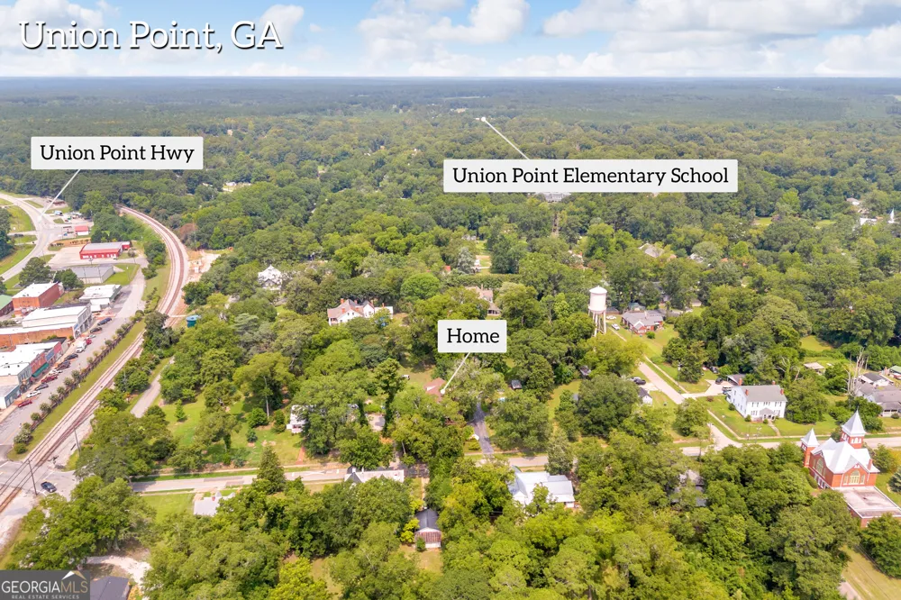 104 Veazey ST Union Point, GA 30669