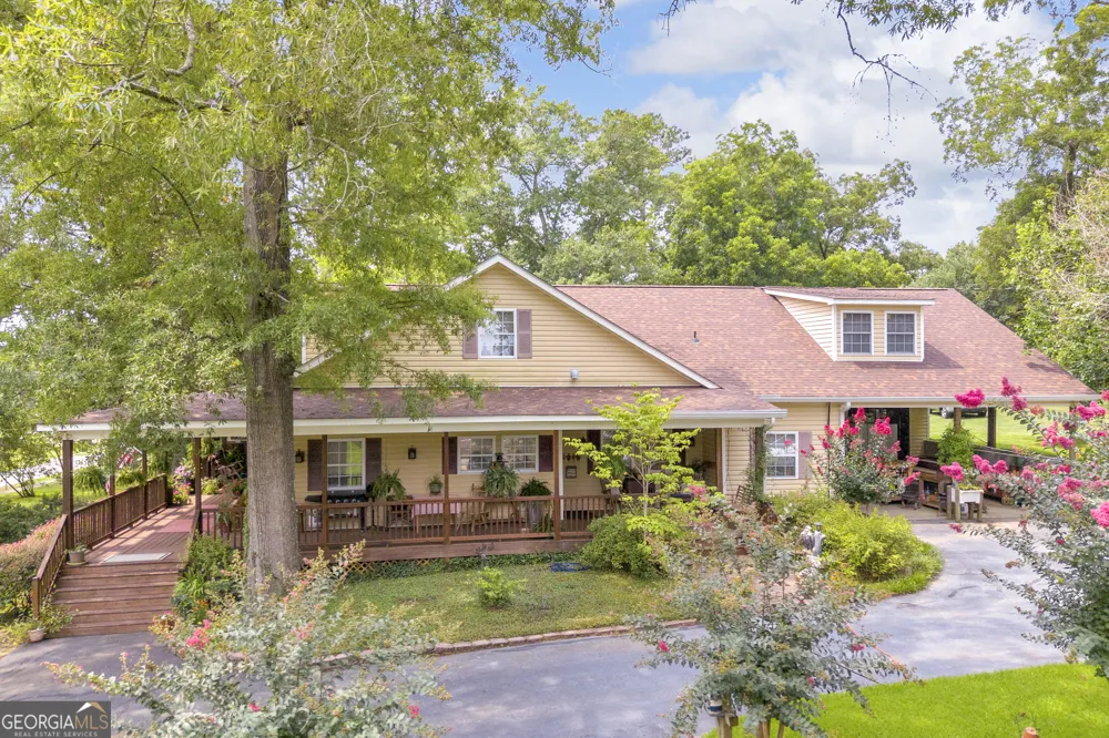 104 Veazey ST Union Point, GA 30669