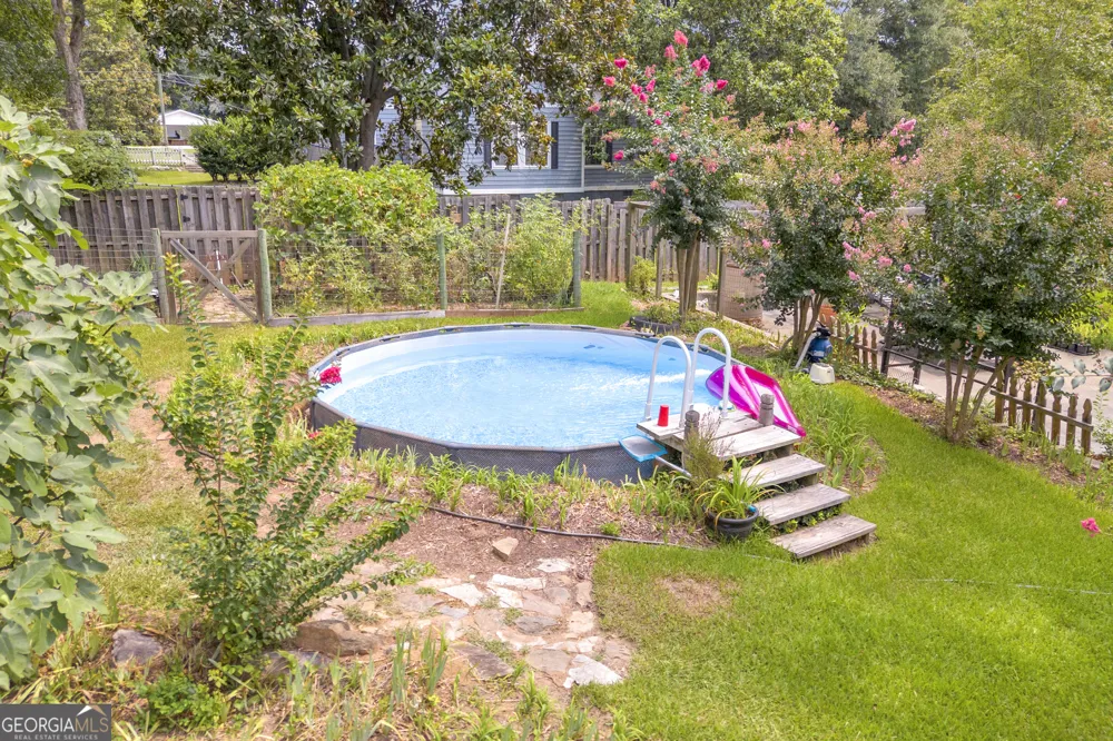 104 Veazey ST Union Point, GA 30669