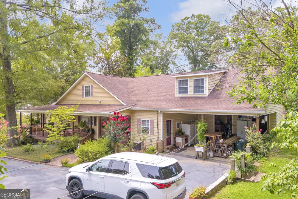 104 Veazey ST Union Point, GA 30669
