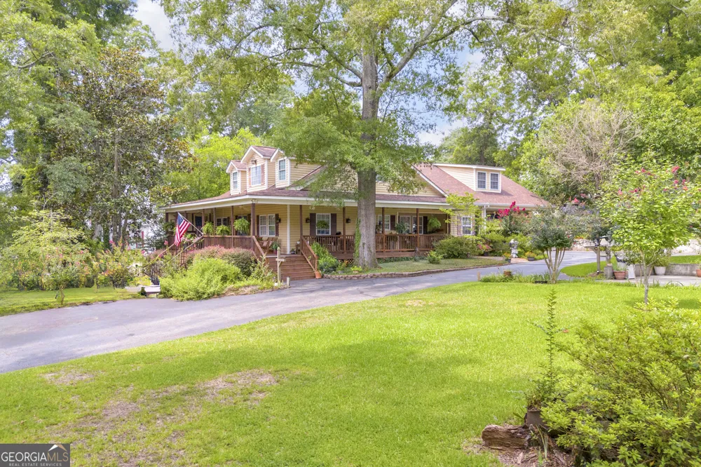 104 Veazey ST Union Point, GA 30669