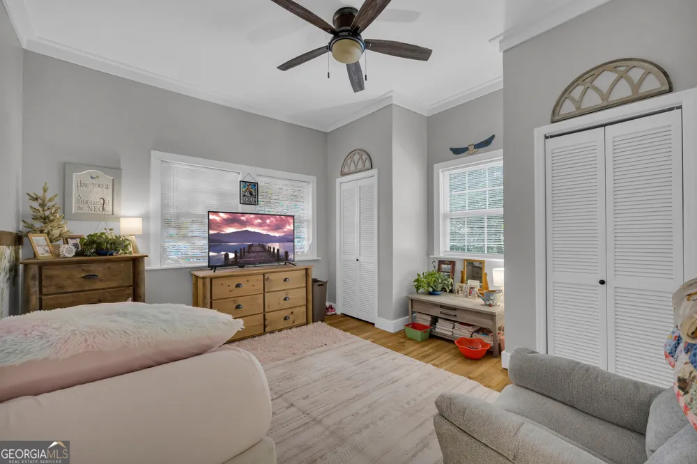 104 Veazey ST Union Point, GA 30669