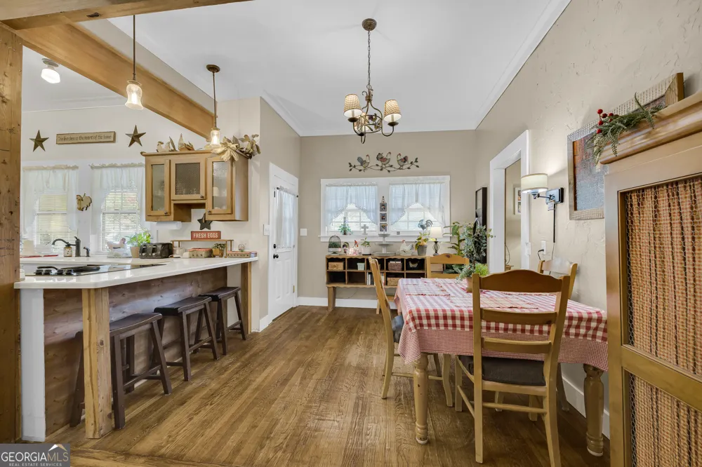 104 Veazey ST Union Point, GA 30669